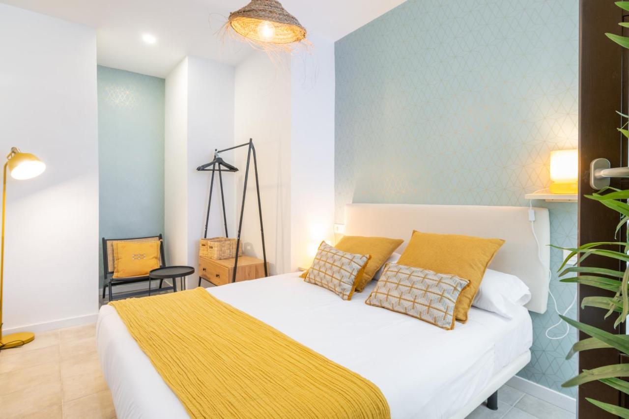 Apartamentos Luna Suites Palacio Dorita Granada Esterno foto