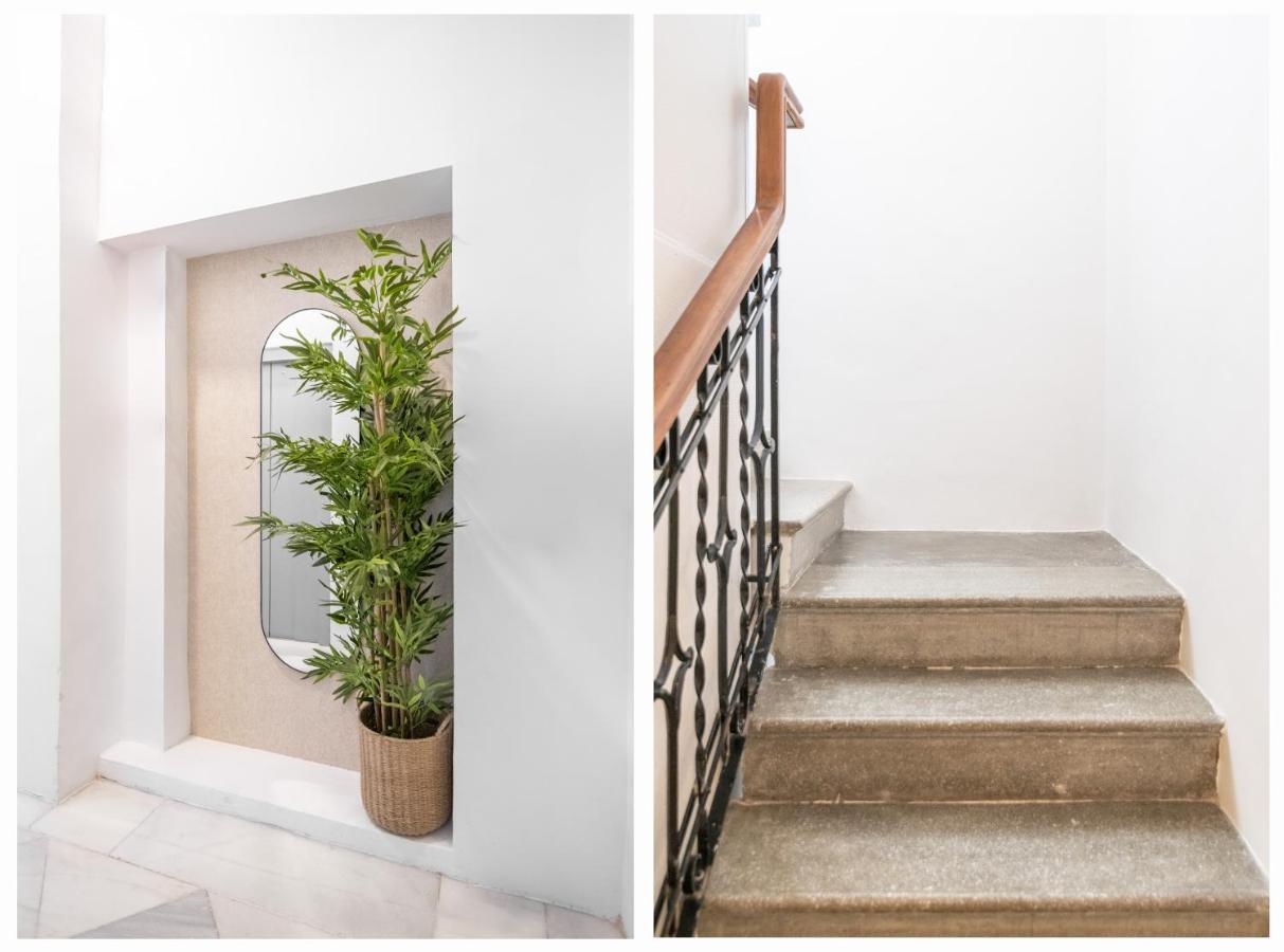 Apartamentos Luna Suites Palacio Dorita Granada Esterno foto