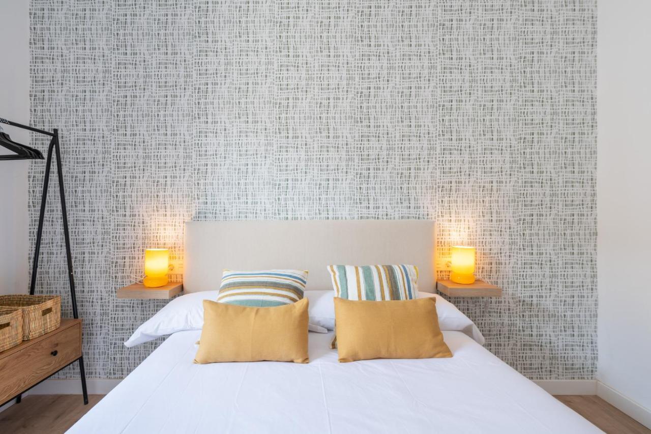 Apartamentos Luna Suites Palacio Dorita Granada Esterno foto