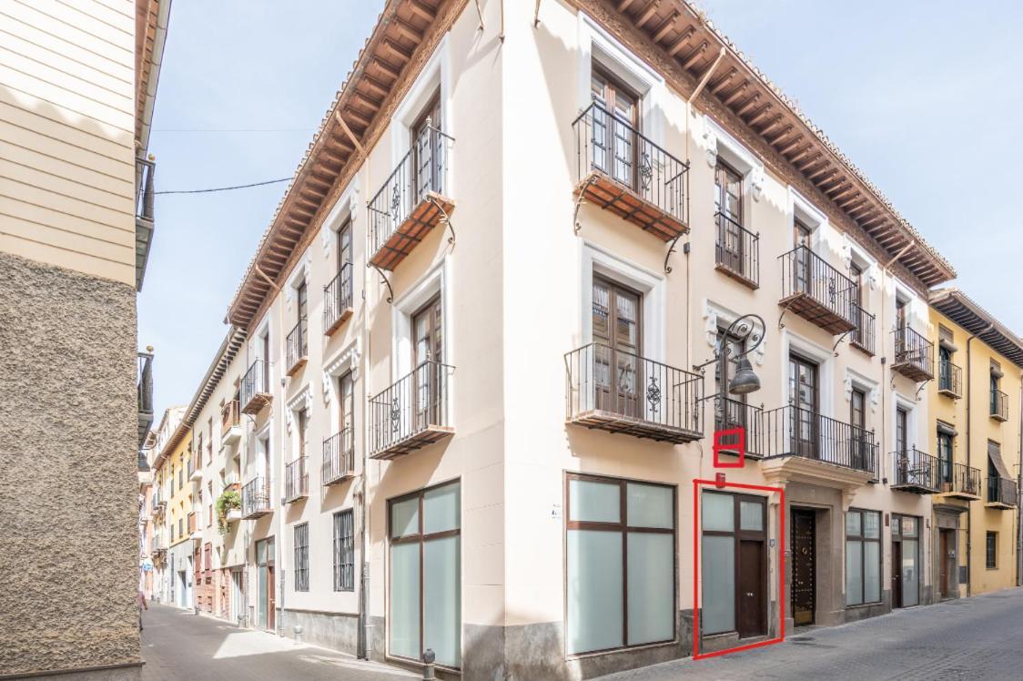 Apartamentos Luna Suites Palacio Dorita Granada Esterno foto